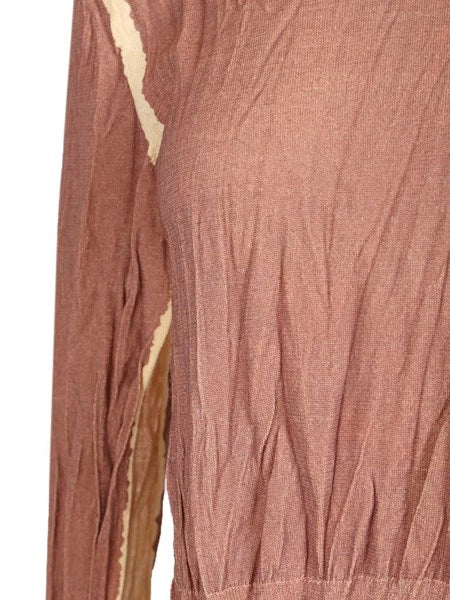 Maglia stropicciata con scollo a V