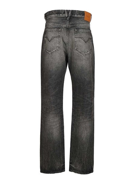 Jeans loose