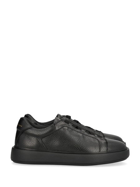 Sneaker Slouch 001