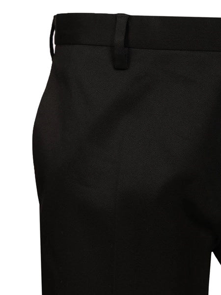 Pantaloni chino