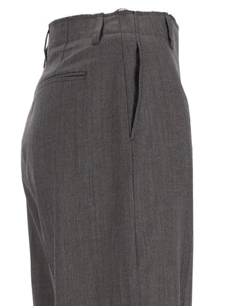 Pantaloni sartoriali a gamba larga