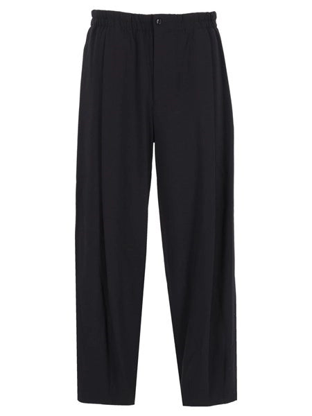 Pantaloni a una pince