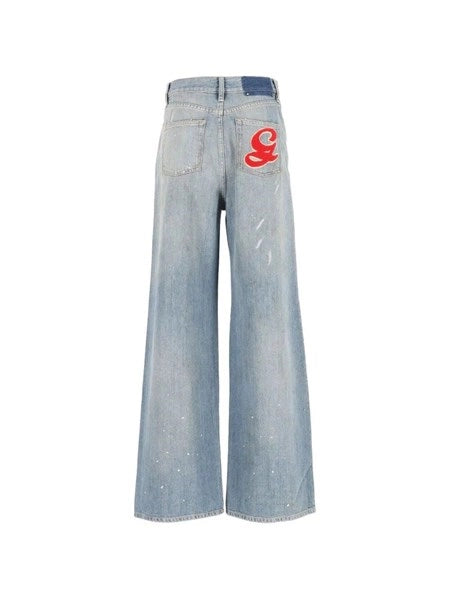Jeans con logo ricamato