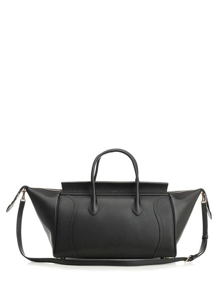 Luggage media