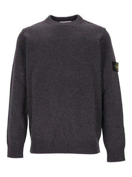Maglione girocollo in lana d’agnello