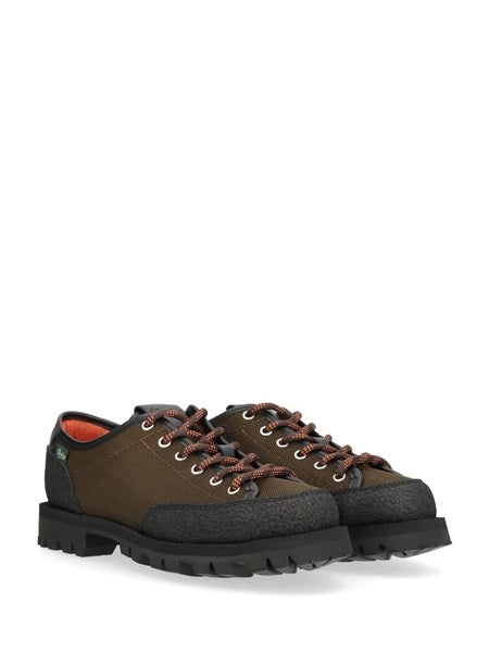 Scarpa sportiva Montana