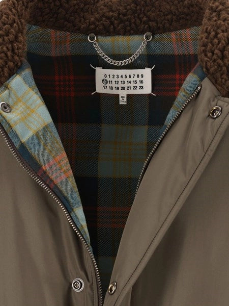 Parka con collo morbido