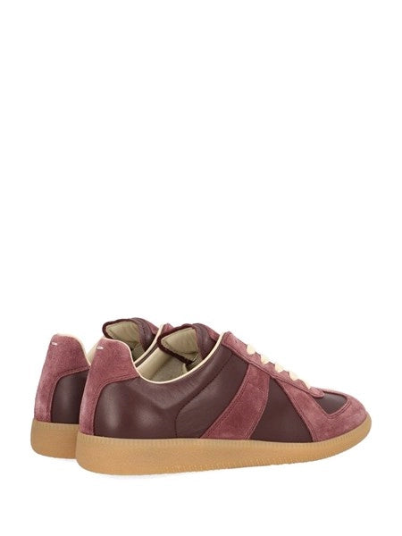 Sneaker "Replica"