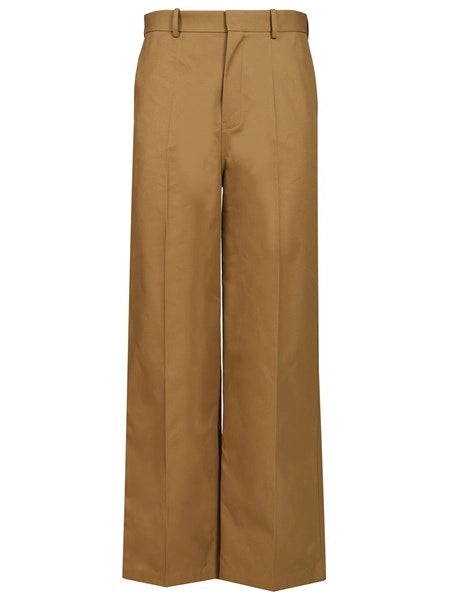 Pantaloni chino ampi