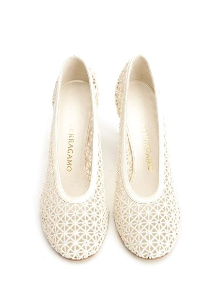 Pump in macramè