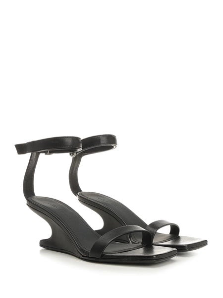 Sandali Cantilever