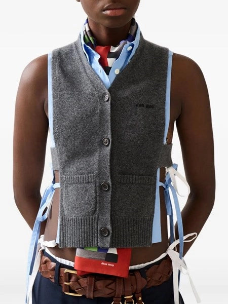 Cardigan gilet in cashmere