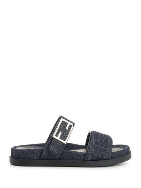 Slide flat in denim