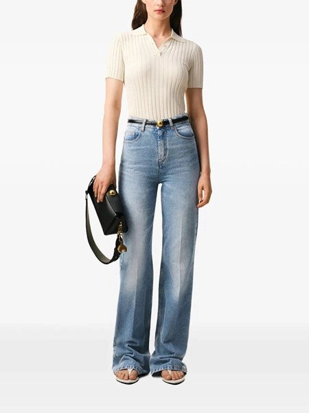 Jeans taglio flare