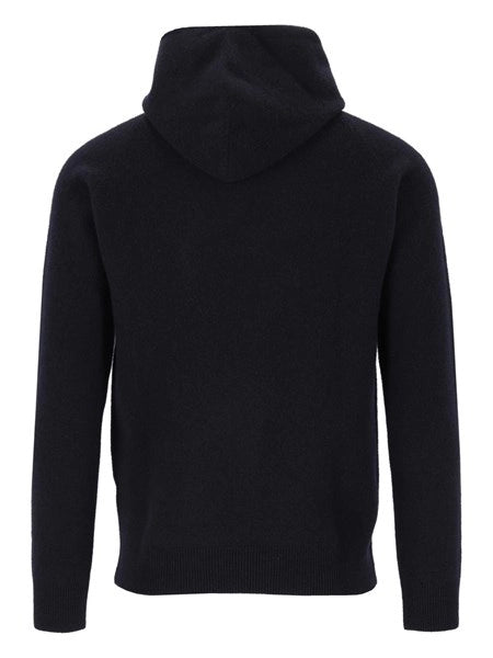 Maglia con cappuccio in lana