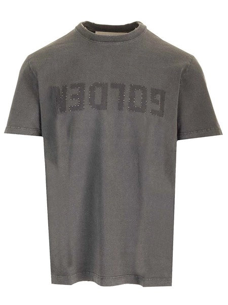 T-shirt distressed
