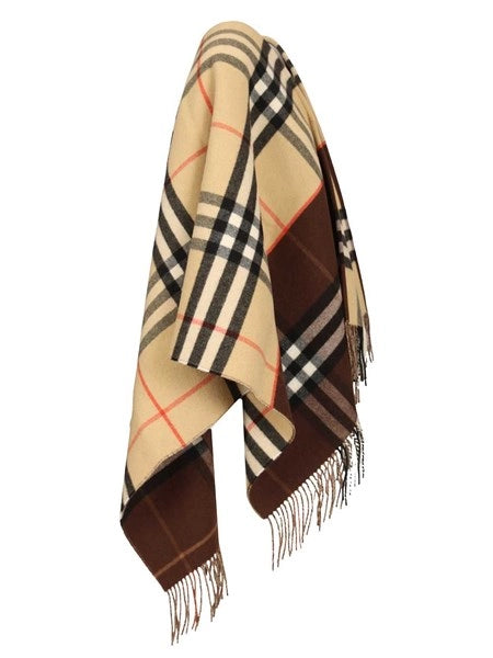 Mantella con check