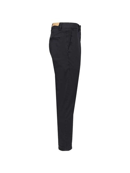 Pantaloni chino