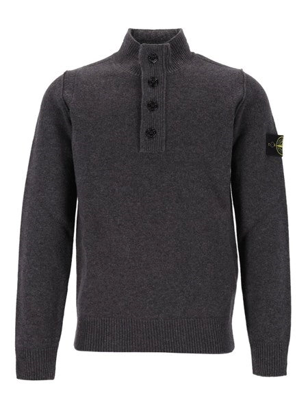 Maglione con zip corta