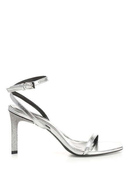 Sandali in pelle metallizzata con cristalli
