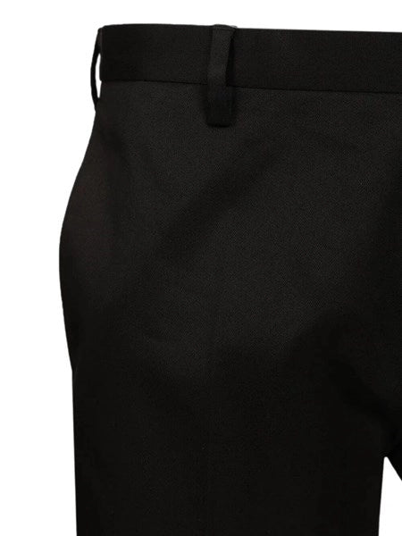 Pantaloni chino