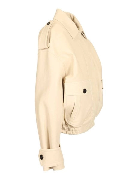 Giacca con tasche e bottoni