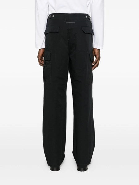 Pantaloni cargo