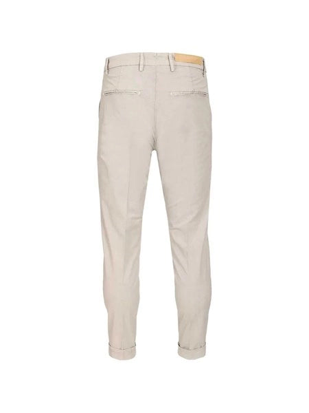 Pantaloni chino