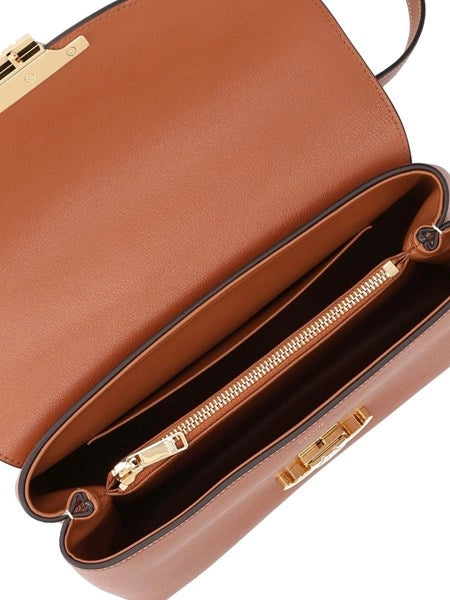 Borsa Nino teen media
