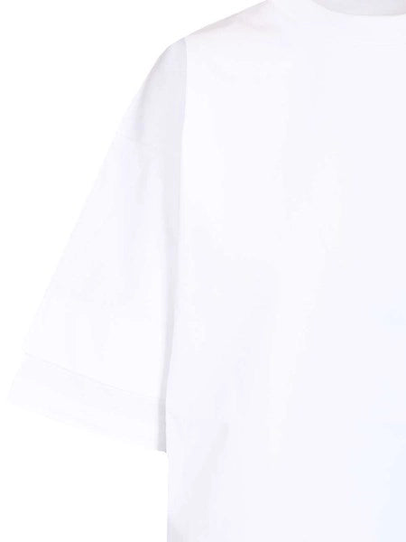 T-shirt a strati
