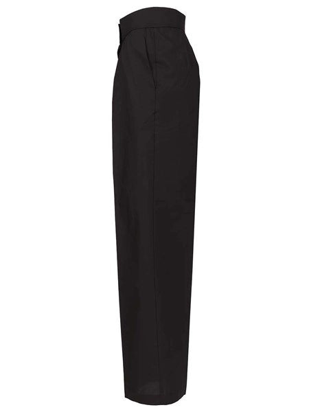 Pantalone con pieghe