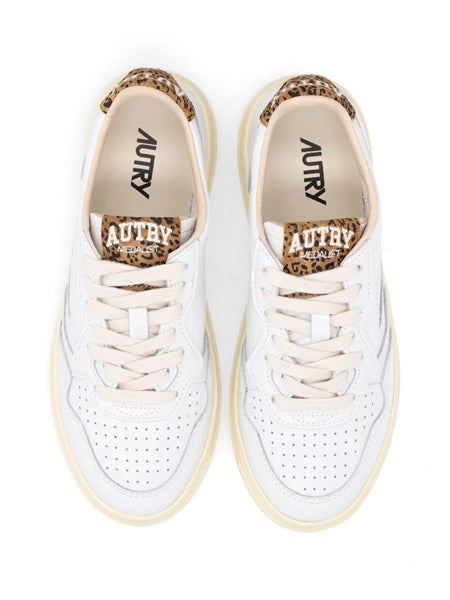Sneaker "Medalist Low"