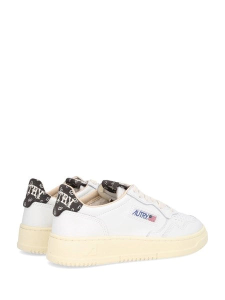 Sneaker "Medalist Low"