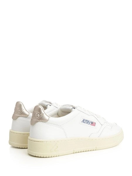Sneaker "Medalist Low"