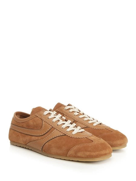Sneakers in suede