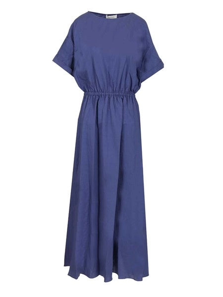 Abito midi con t-shirt rilassata