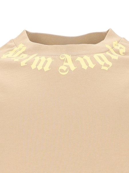 T-shirt Neck logo