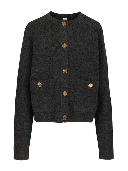Cardigan con bottoni martellati