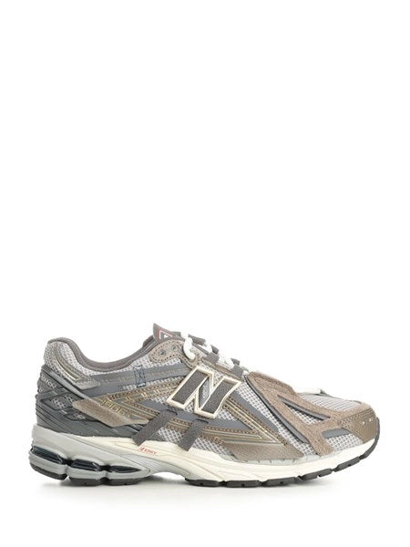 sneaker U1906A