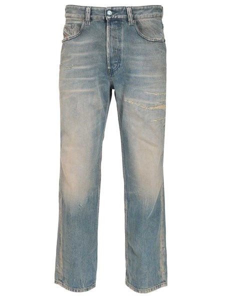 regular jeans 2024