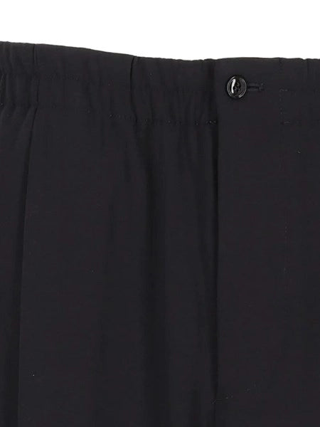 Pantaloni a una pince