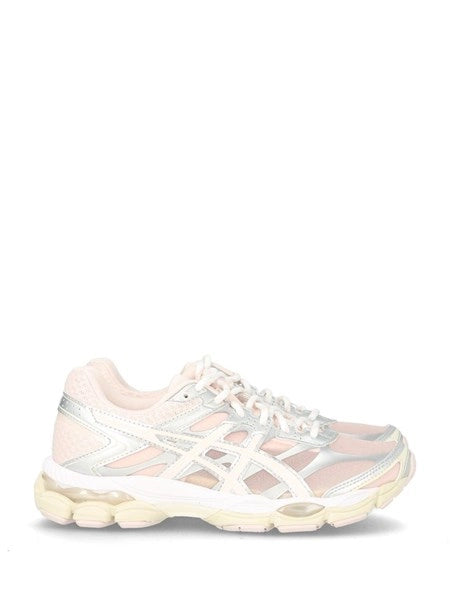 Sneakers "Gel-Cumulus 16"
