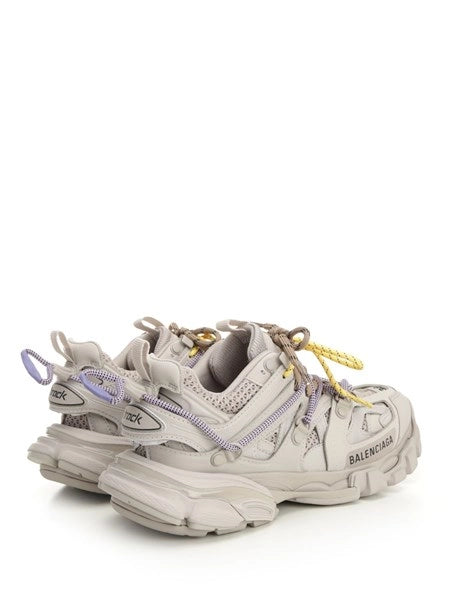 Sneaker con lacci "Track Trail"