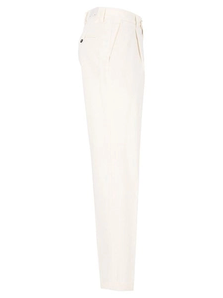 Pantaloni con le pince