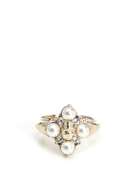 Anello skull con perle