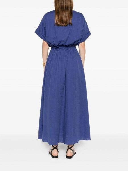 Abito midi con t-shirt rilassata