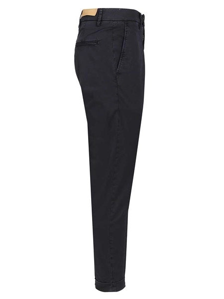 Pantaloni chino