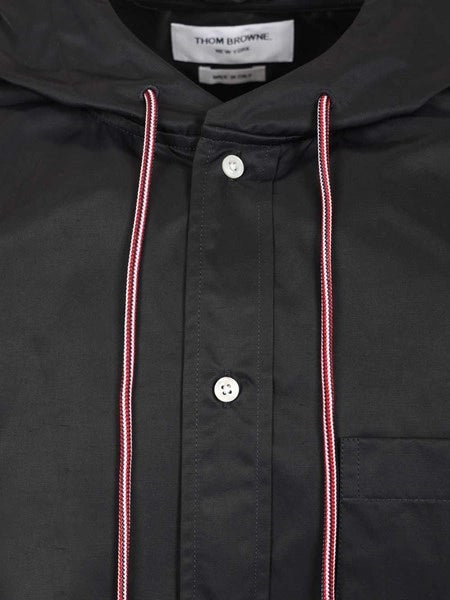 Camicia con cappuccio in nylon
