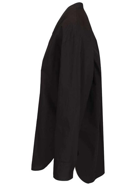 Camicia maschile con ricamo