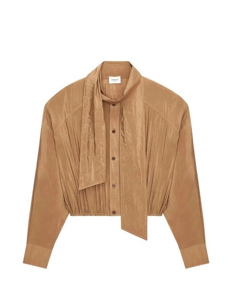 Blusa con collo lavallière